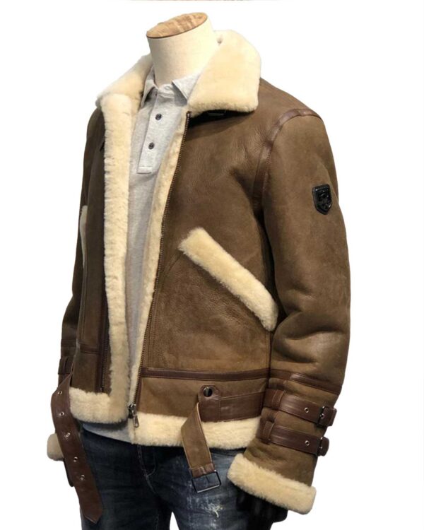 Shearling-fabric-jacket-russia